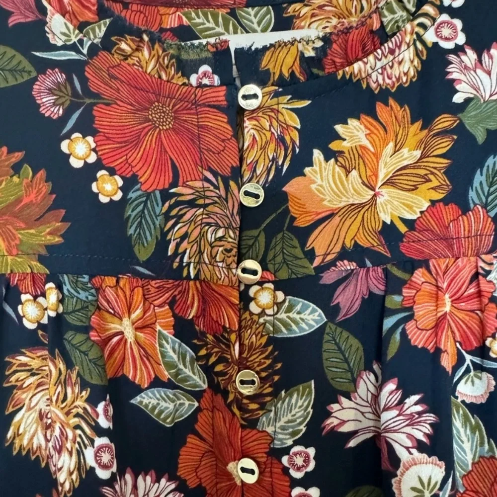 LOFT Floral Sleeveless Blouse - Picture 3 of 4